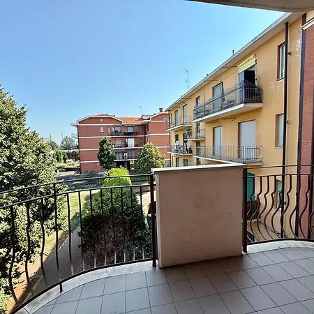 Nel Alle Porte Di Torino